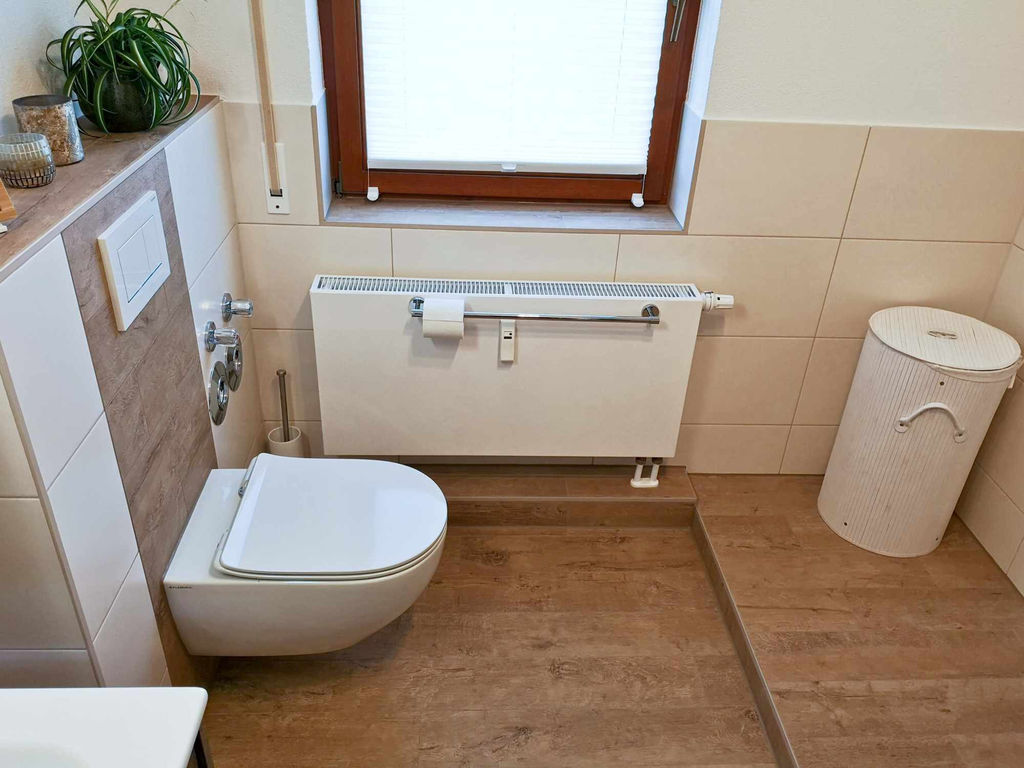 Bad Holzfliesen | Hinrichs - Fliesenverlegung regarding Holzfliesen Badezimmer