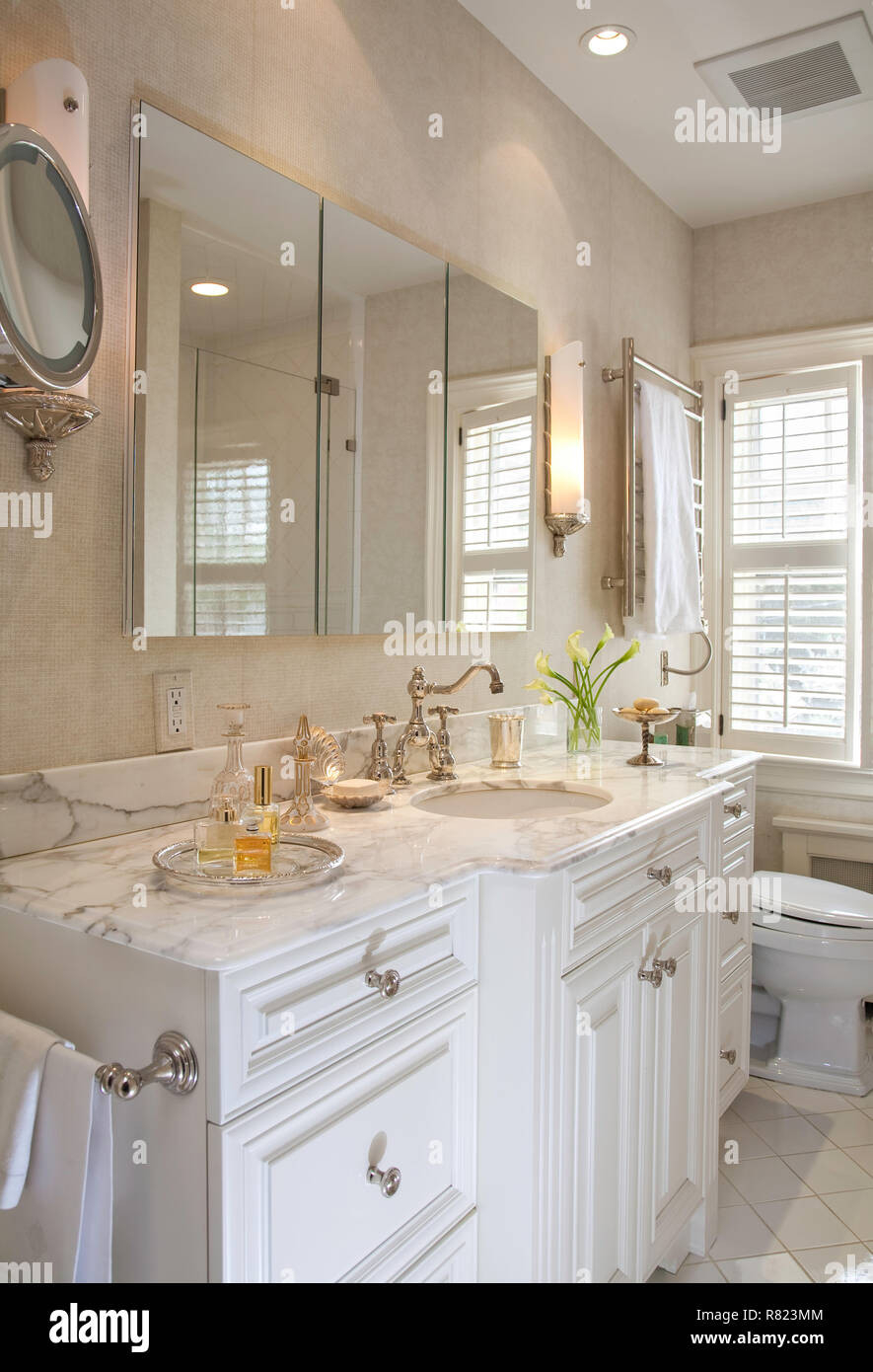 Badezimmer Interieur, Usa Stockfotografie - Alamy intended for Amerikanisches Badezimmer