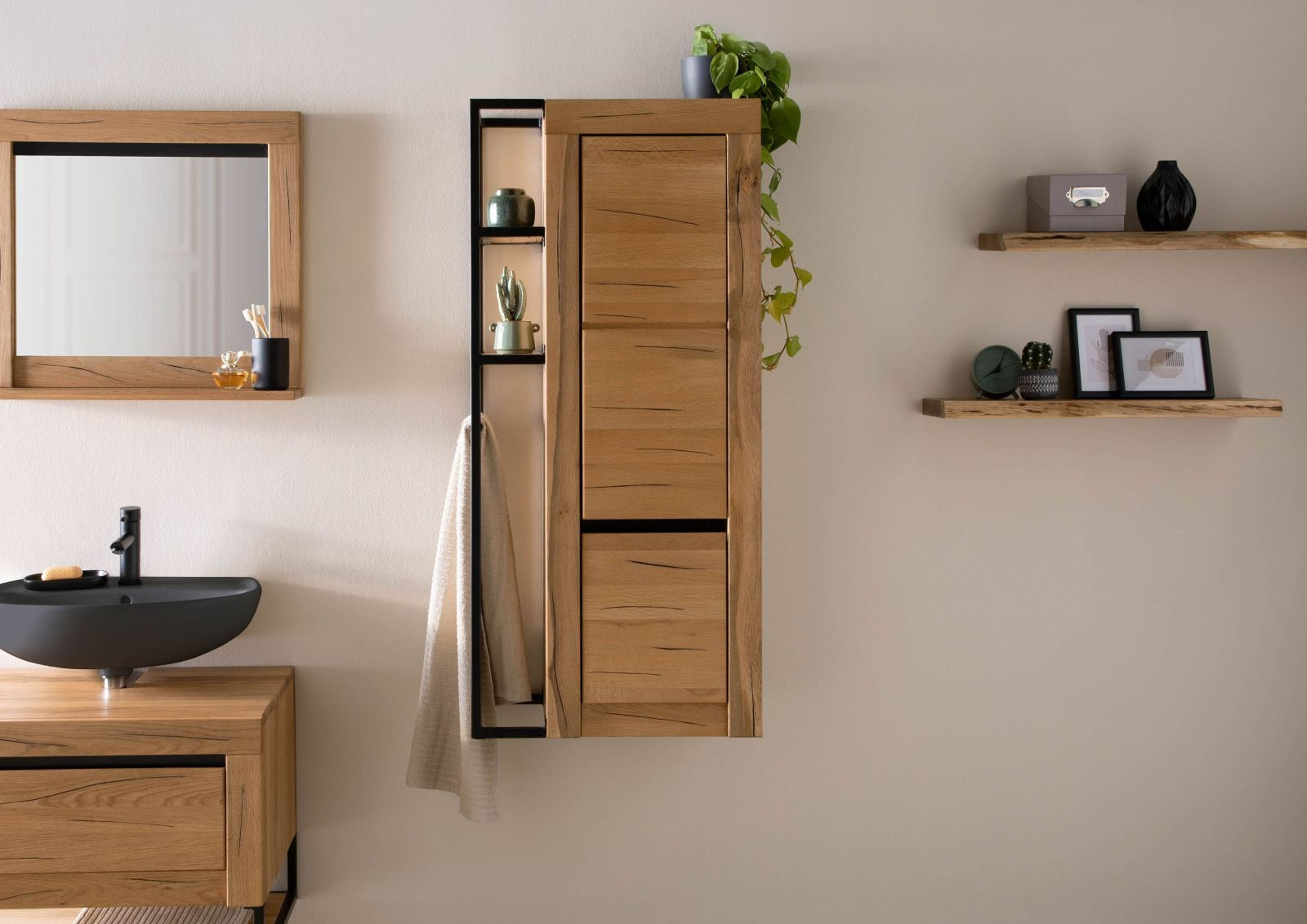 Badschrank Wildeiche / Zerreiche 59X35X130 Natur Geölt Montreux #59 intended for Badezimmer Hängeschrank Holz