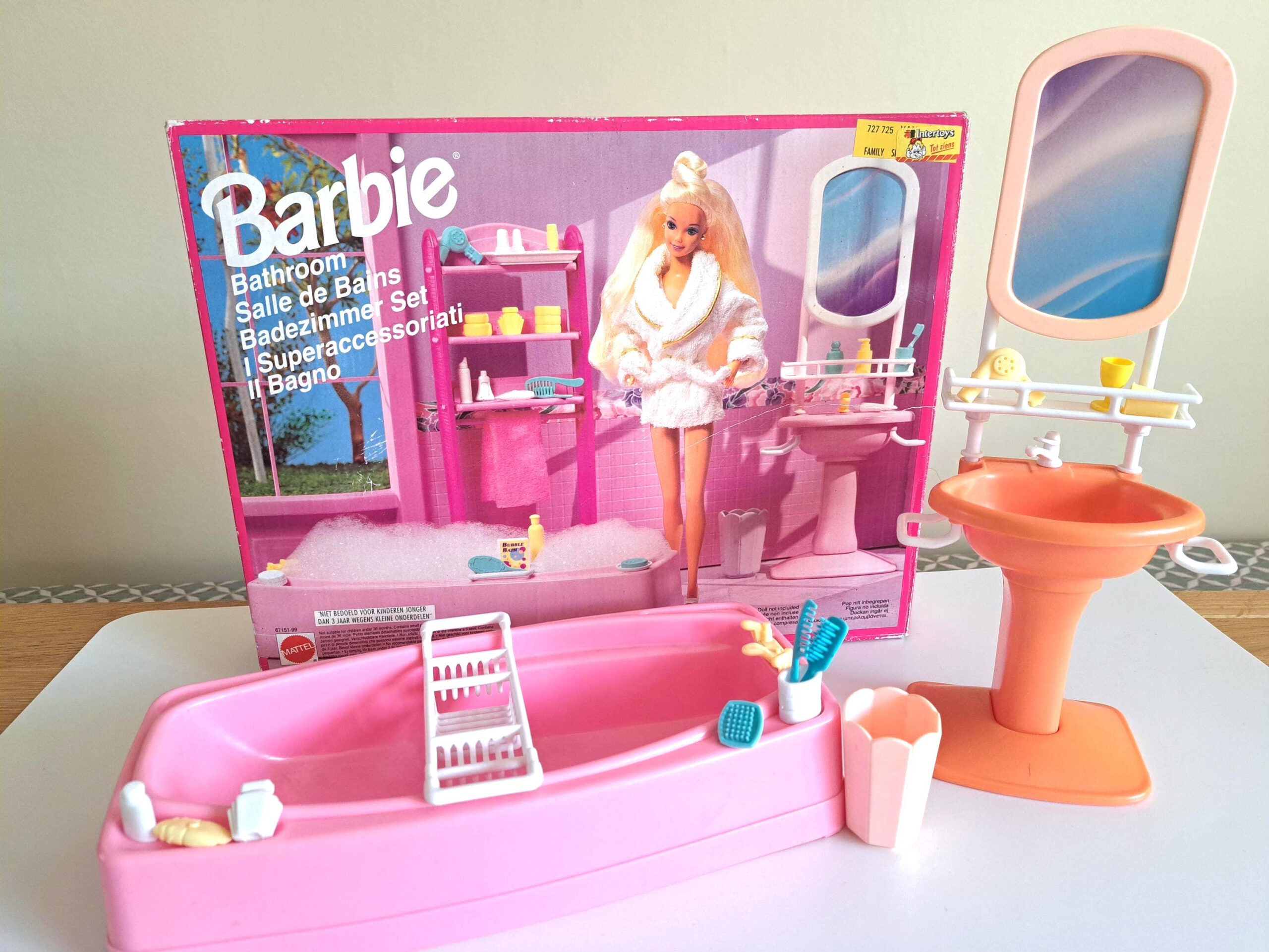 Barbie-Badezimmer Aus Den 90Ern. Mit Badewanne Und Waschbecken for Barbie Badezimmer