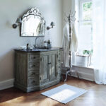 Eleganter Waschtisch Mit Edlen Accessoires #Bad #Vin With Loberon Badezimmer