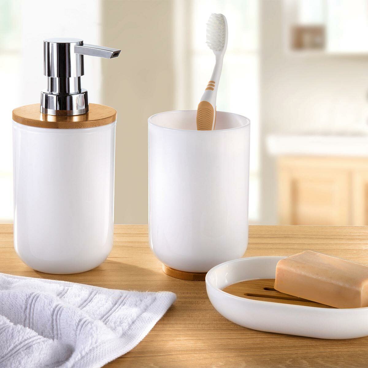Kleine Wolke Bad Accessoires Timber Seifenspender 16X7,2 Cm | Weiss pertaining to Accessoires Badezimmer